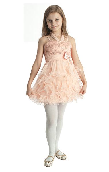 Нарядное платье розовое приталенное